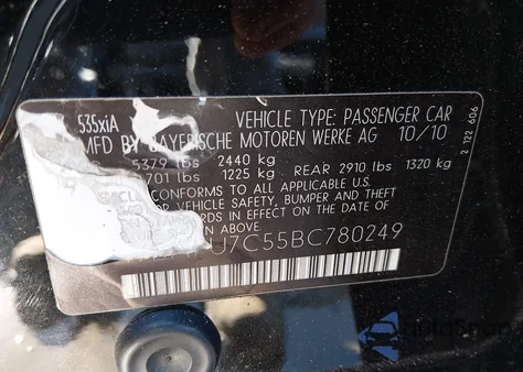 2011 BMW 535I xDrive z USA, uszkodzony, nr VIN WBAFU7C55BC780249